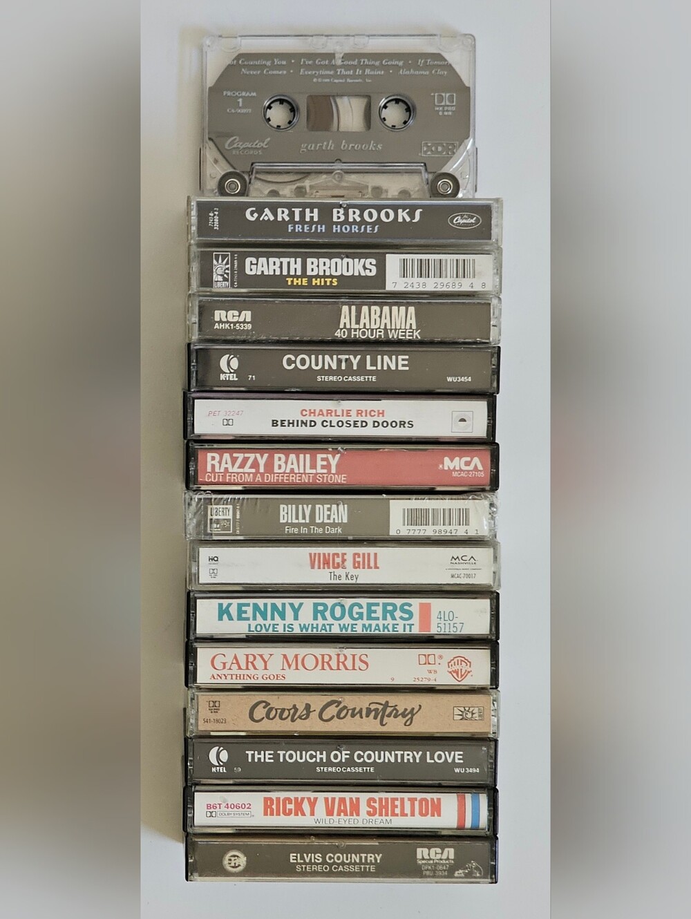 Vintage Lot Country Music Cassettes 1960's - 90's (Garth Brooks, Kenny Rogers)